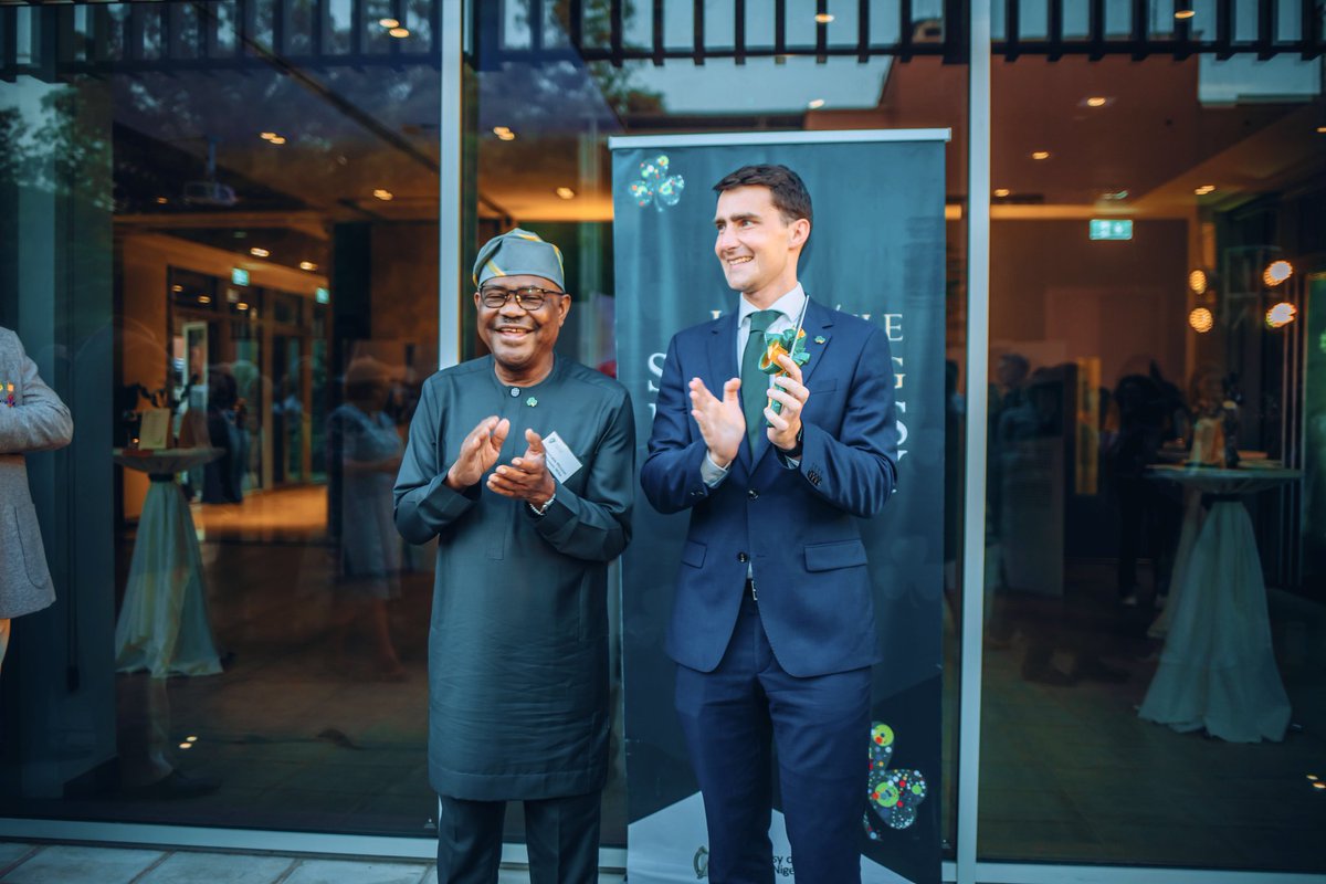 A. Ayofe tweet media