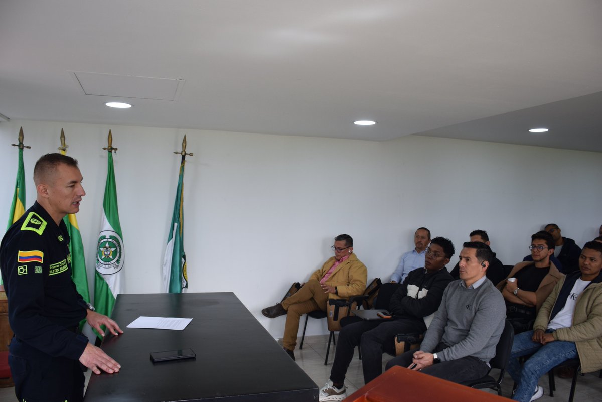 Fondo Rotatorio de la Policía tweet media