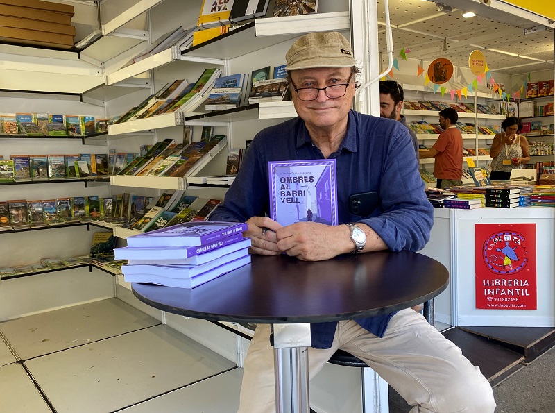 Mucho + Que Un Libro tweet media