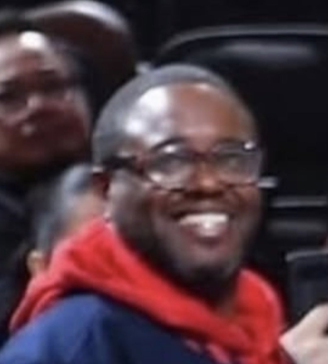 Zoo_Loose 🦁🦍🐻🐃🐺🦅 tweet media