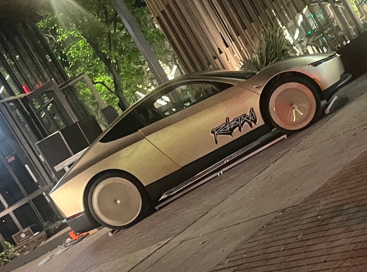 JESUS LOVES KAUA'I tweet media