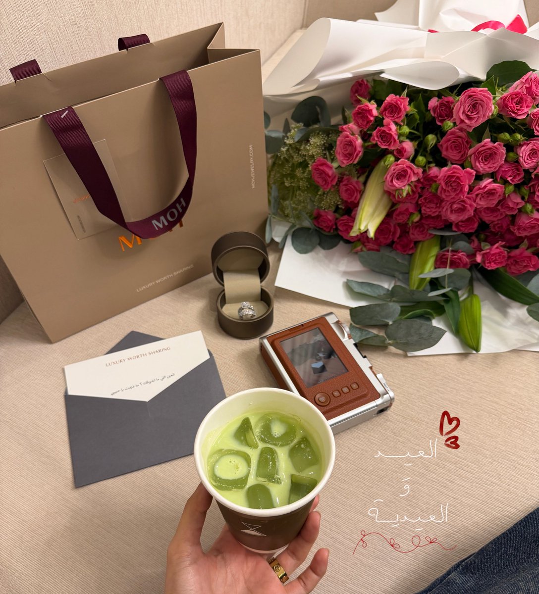 _khlood8's tweet photo. عشوائـيـات ليلـة العـيـــ🎈ــــد https://t.co/4JNDxVs96C