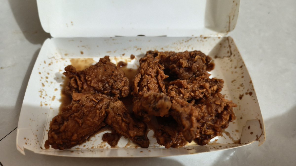 Hara 💜 tweet media