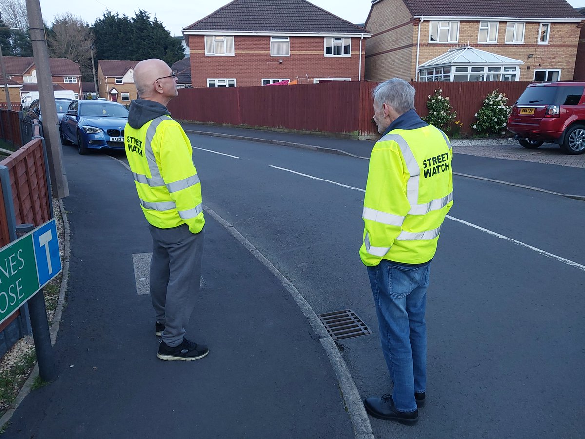 Oldbury Police tweet media