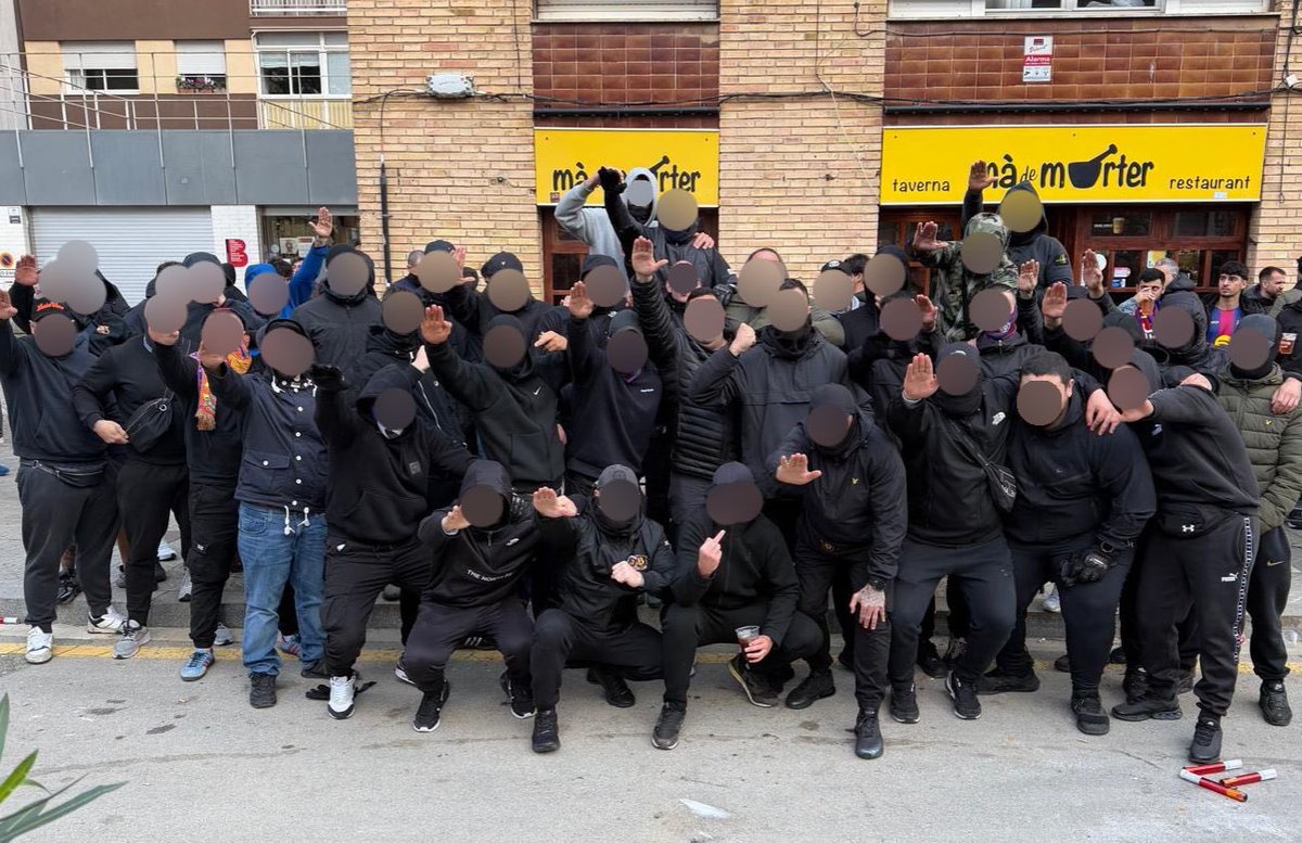 LOS FAMOSOS BOIXOS NOIS