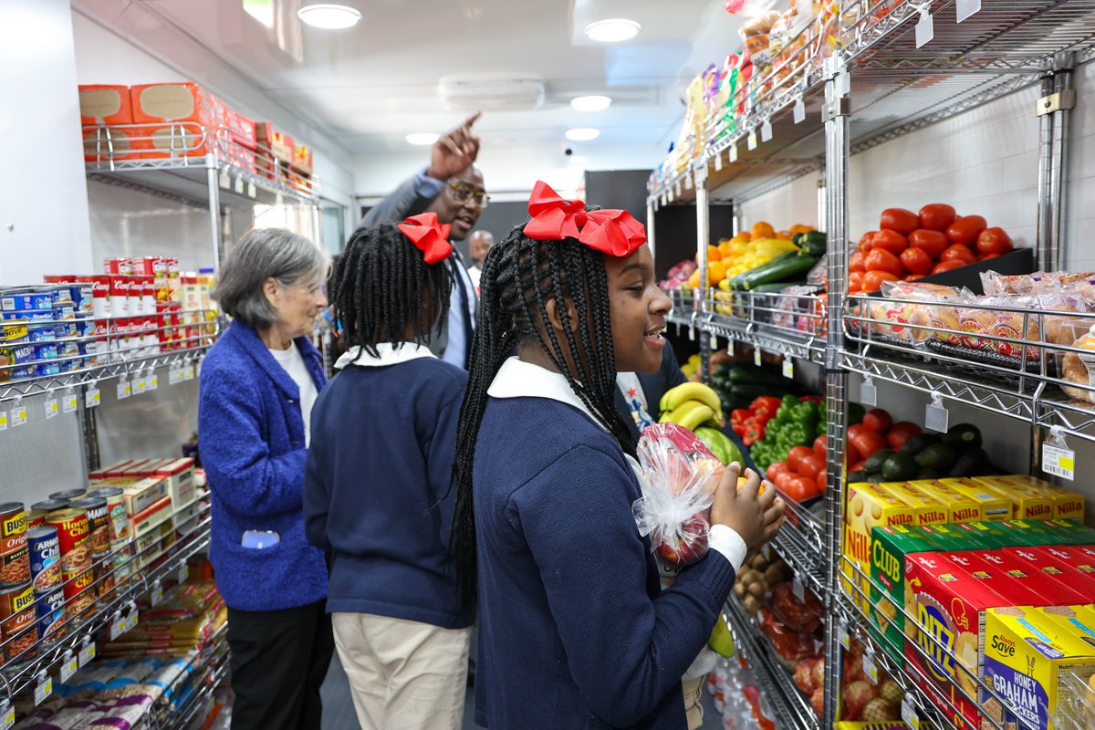 Little Rock School District tweet media