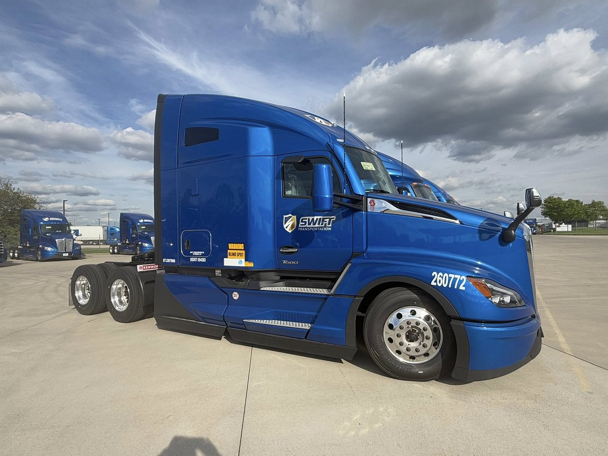 Swift Transportation tweet media