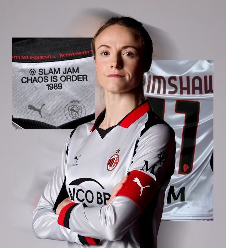 ninosardina90's tweet photo. Mamma mia quanta bellezza, stile ed eleganza ha @christygrimshaw con la quarta maglia del Milan 😍❤️©️🖤
#acmilanfemminile #Capitana https://t.co/2moxWobQO6