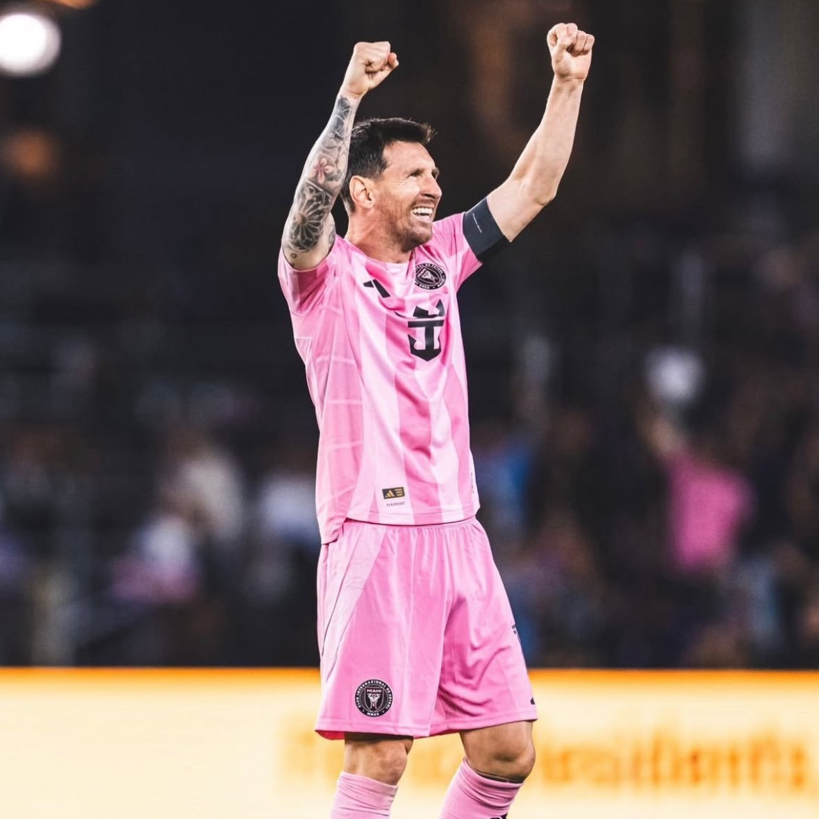 Messi Fanatic tweet media