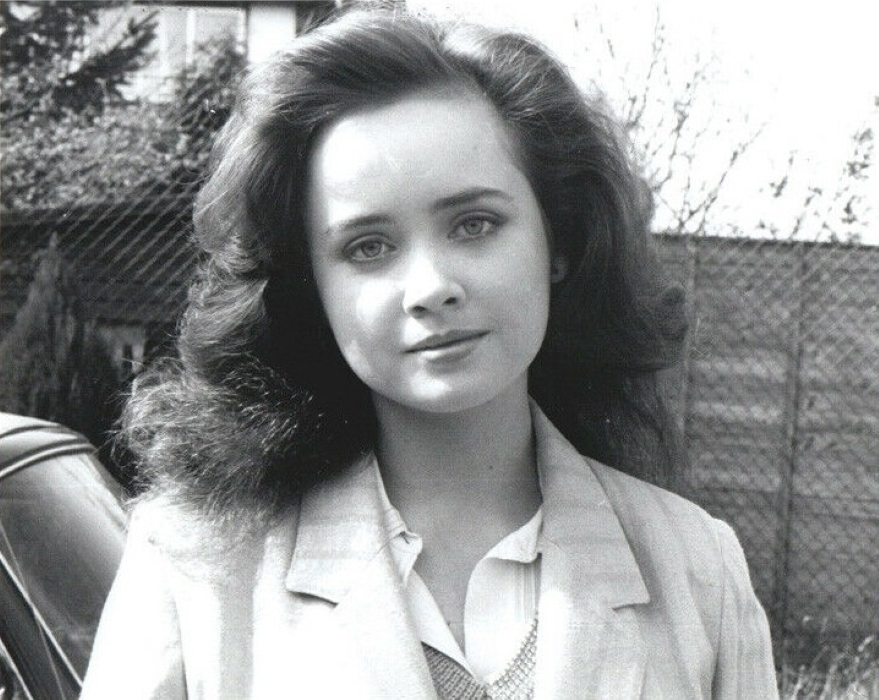 Lysette Anthony tweet media