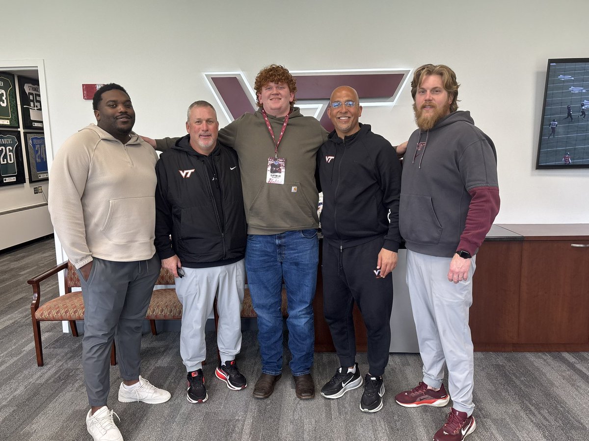 Clayton Lee tweet media