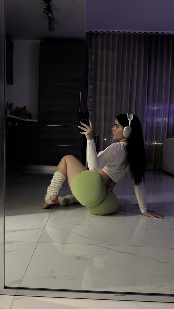 nikki mahana tweet media