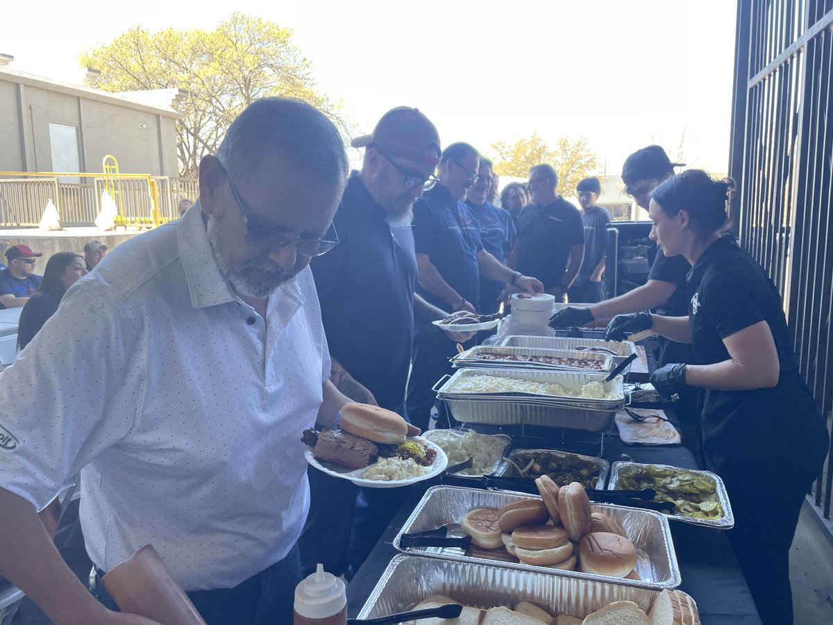 Winholt Equipment tweet media