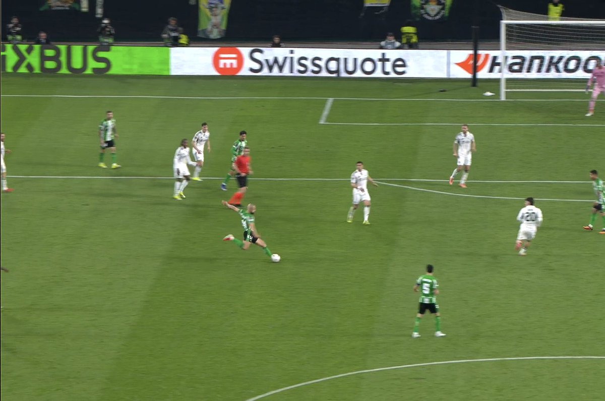 Instant Foot ⚽️ tweet media