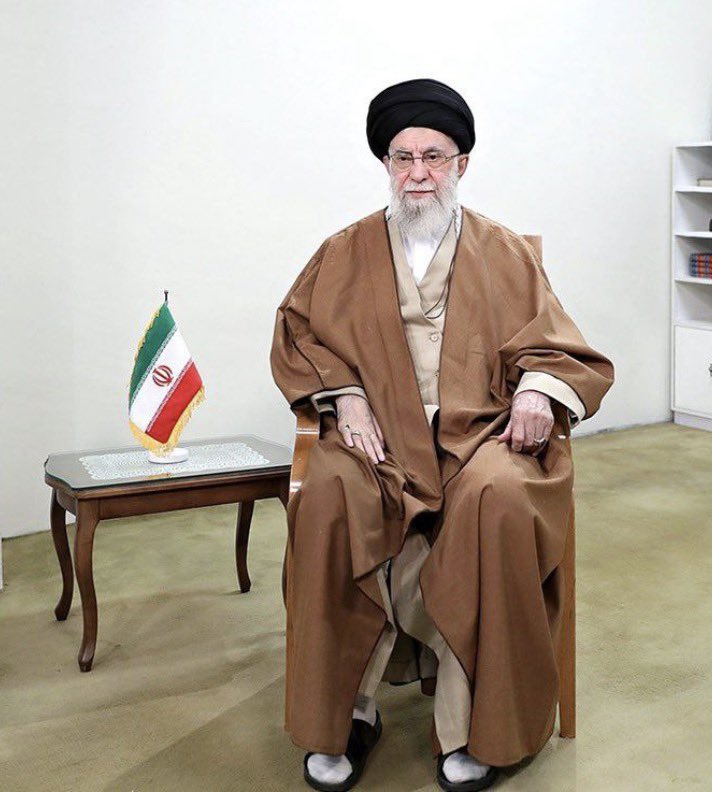 Bamdad Esmaili tweet media