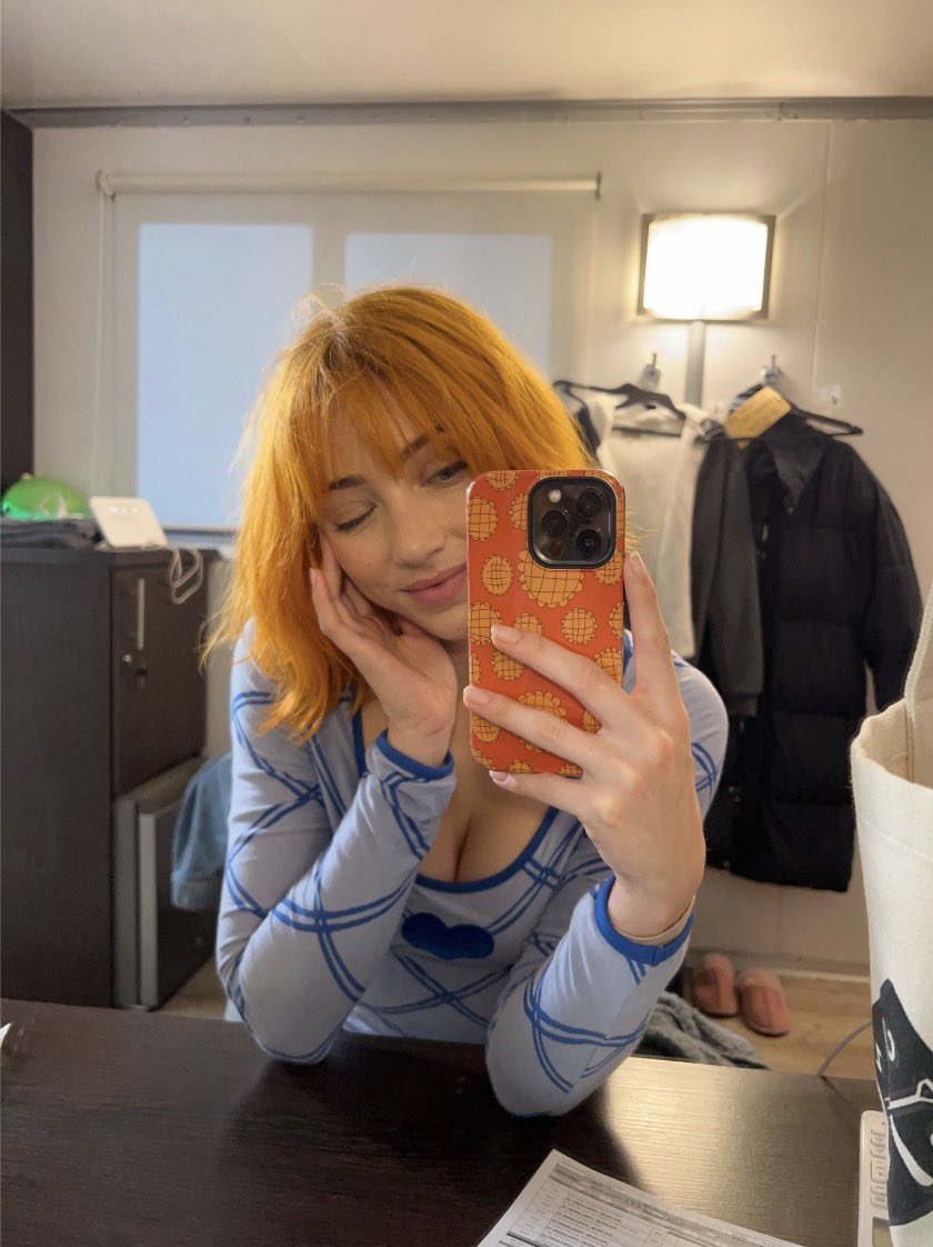 GoldenSeries tweet media