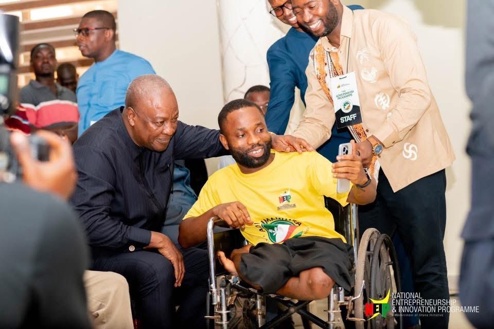 A-Jay🇨🇦🇬🇭 tweet media