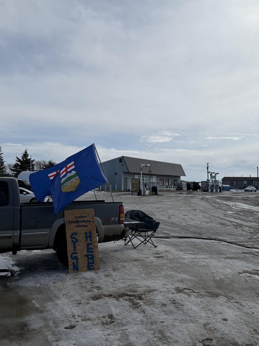 Dr Johnny Fever tweet media