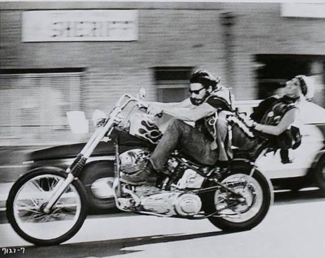 pops-n-Peggy tweet media