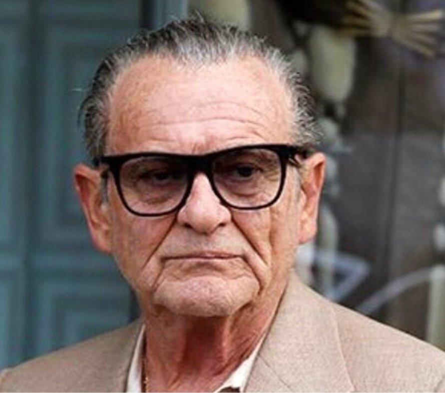 What_isitlike tweet media