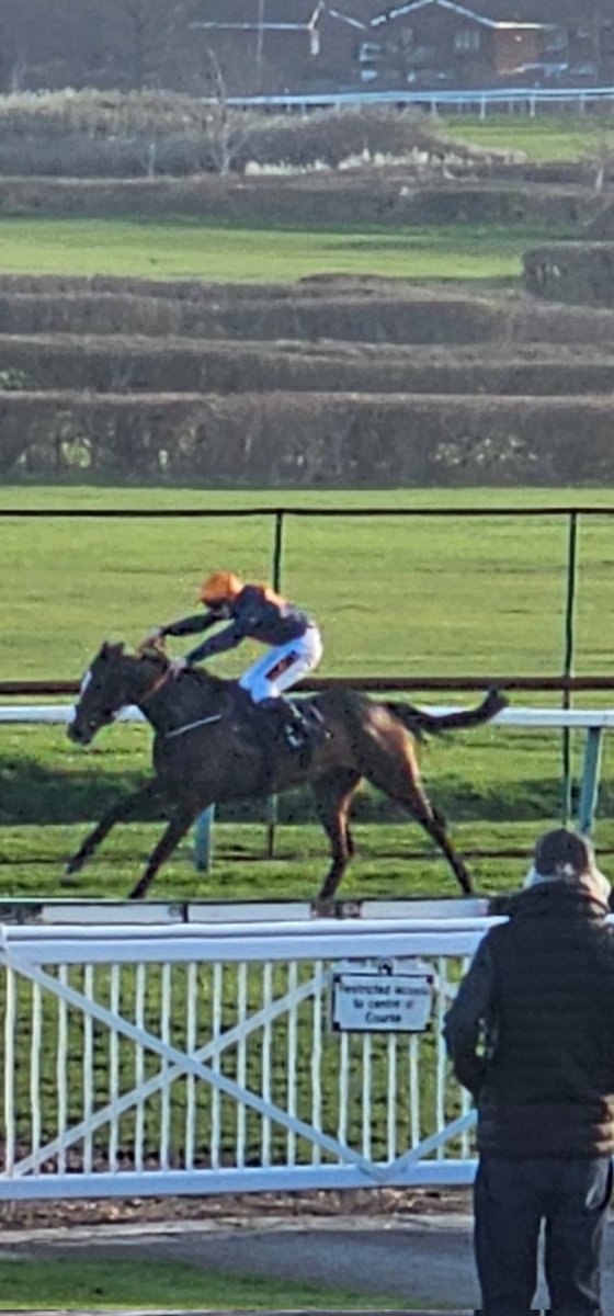 Mike Parcej tweet media