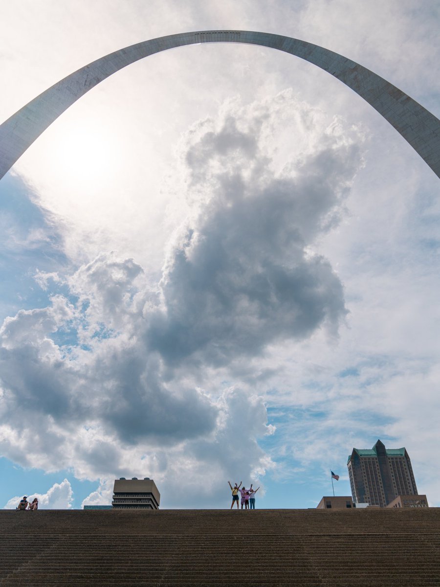 Visit Missouri tweet media