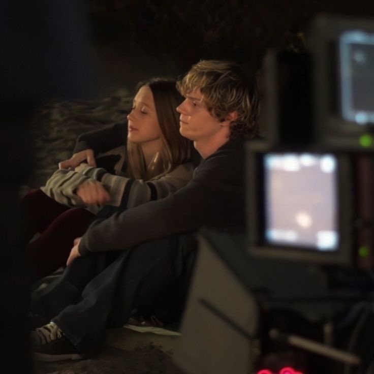 lane✮⋆˙ tweet media