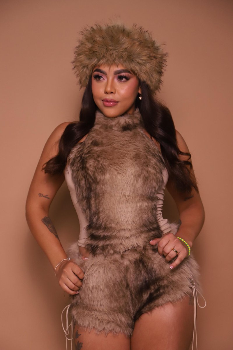 ChanneLeoN555's tweet photo. 🐺🤎💋 #puebla 
https://t.co/JqtfJOnhlN https://t.co/PqVCknOkhi