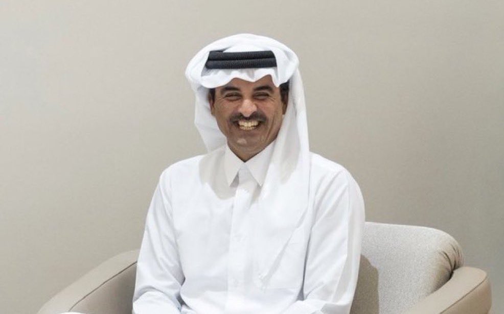 خل الهدايا مالها لازم
وجهك ليلة العيد عيديّة