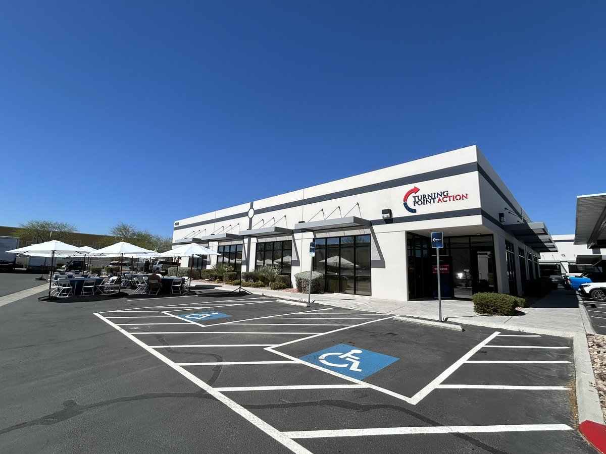 Travis Linsday tweet media