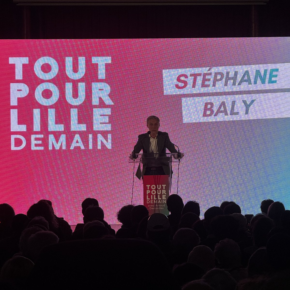 RogerVicot tweet media