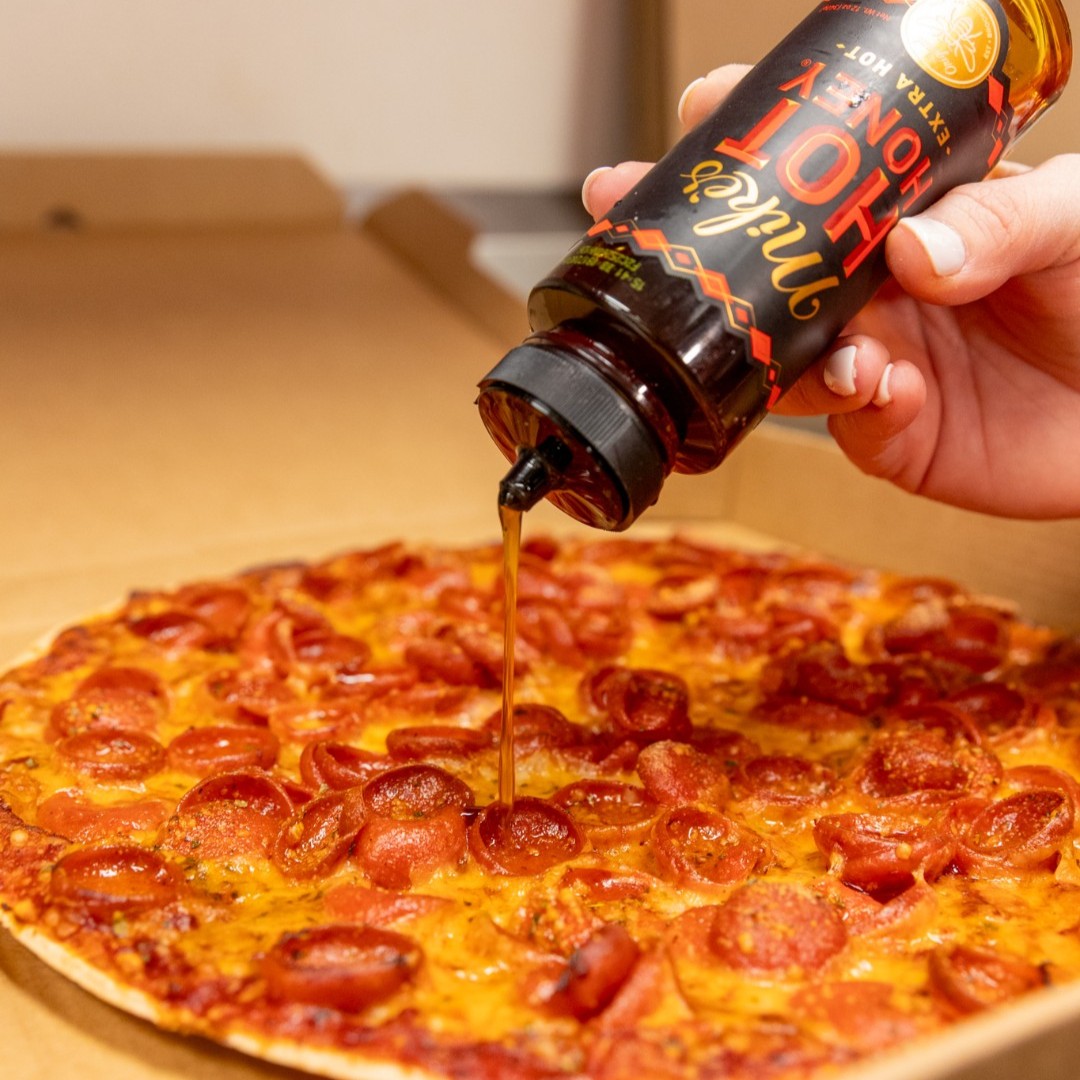 Imo's Pizza tweet media