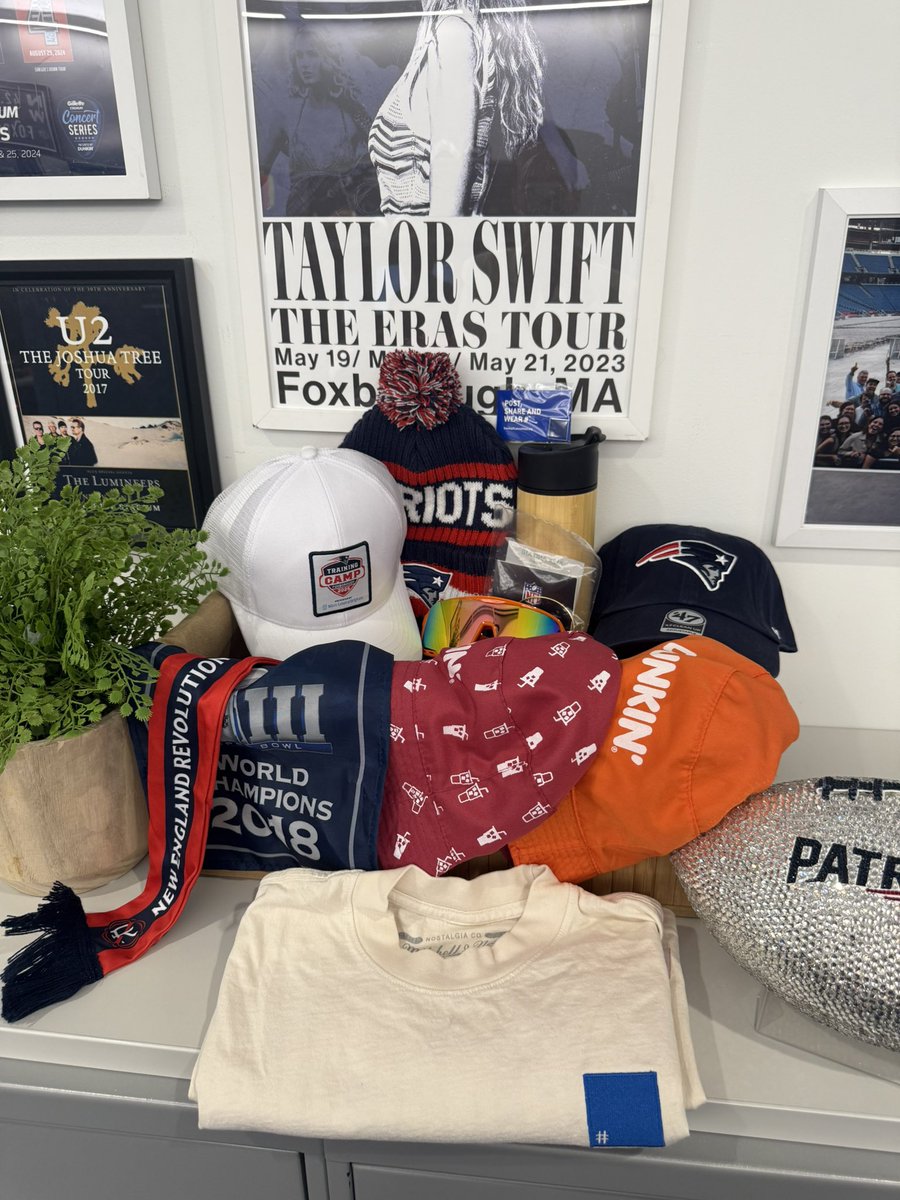 Gillette Stadium tweet media