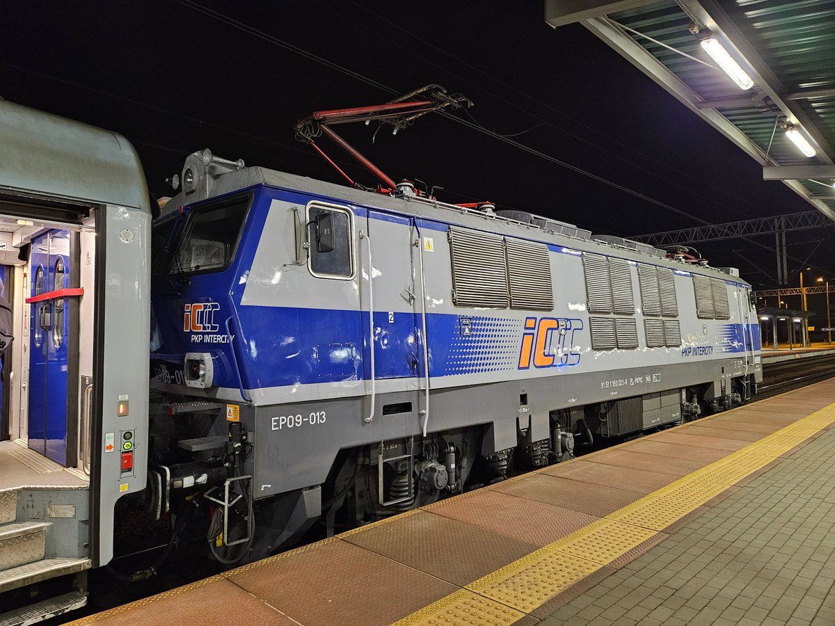 Superalbs tweet media