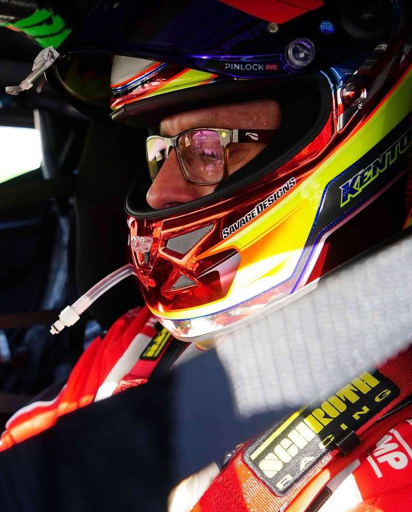 Flying Eyes Optics tweet media