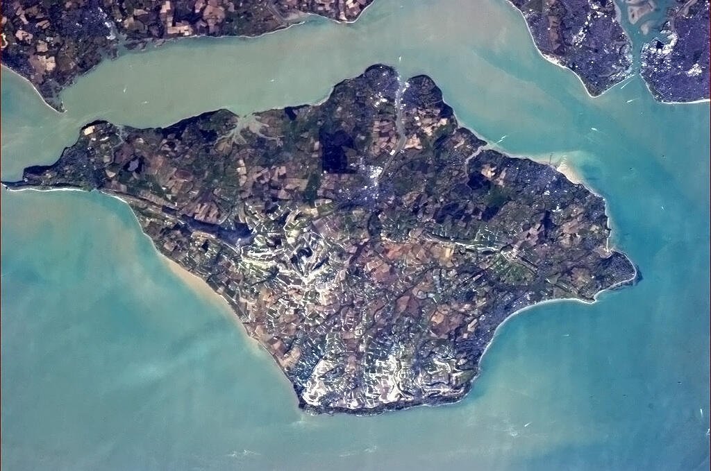 Jumpz_CPFC's tweet image. I am so happy to see my home, the Isle of Wight, represented this week! #theapprentice #apprentice #bbc