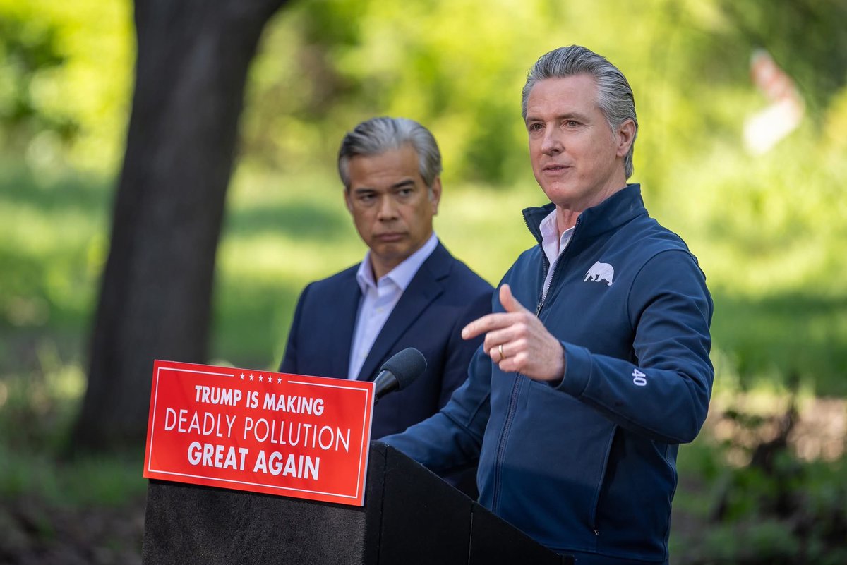 JustJamie tweet media