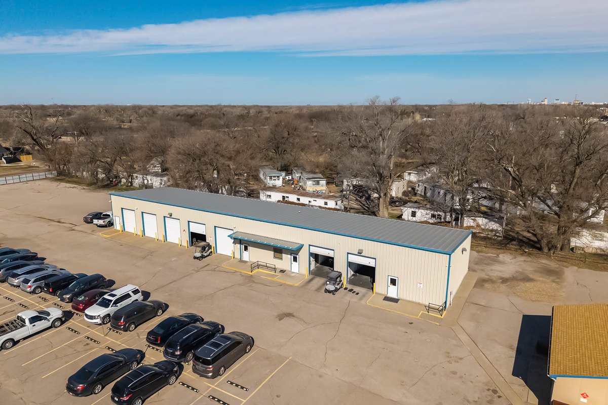 McCurdy Real Estate & Auction tweet media