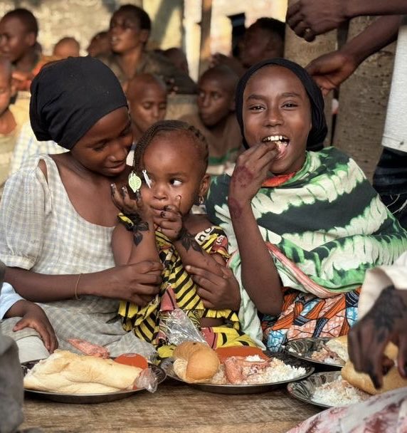 Stichting Time To Help Nederland tweet media