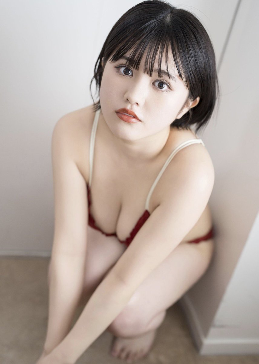 美女発信中... tweet media