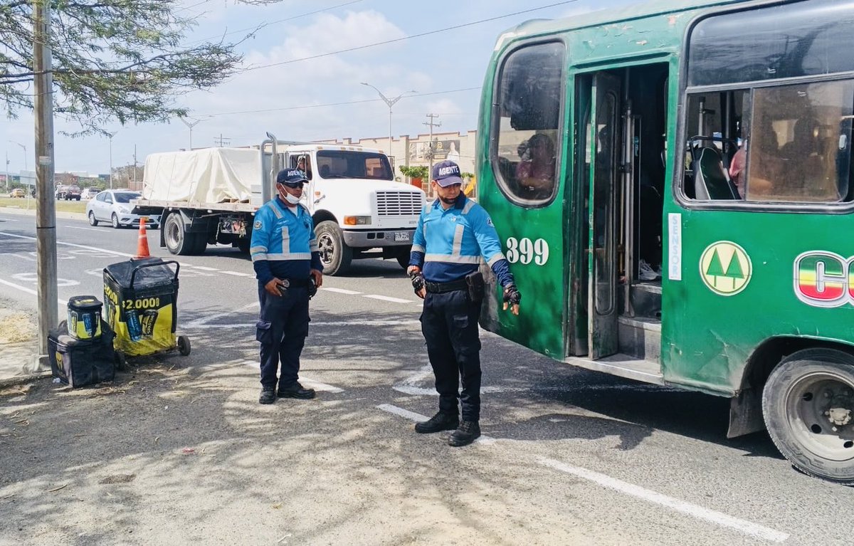 Área Metrop. Bquilla tweet media