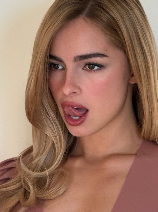 acervo addison rae tweet media