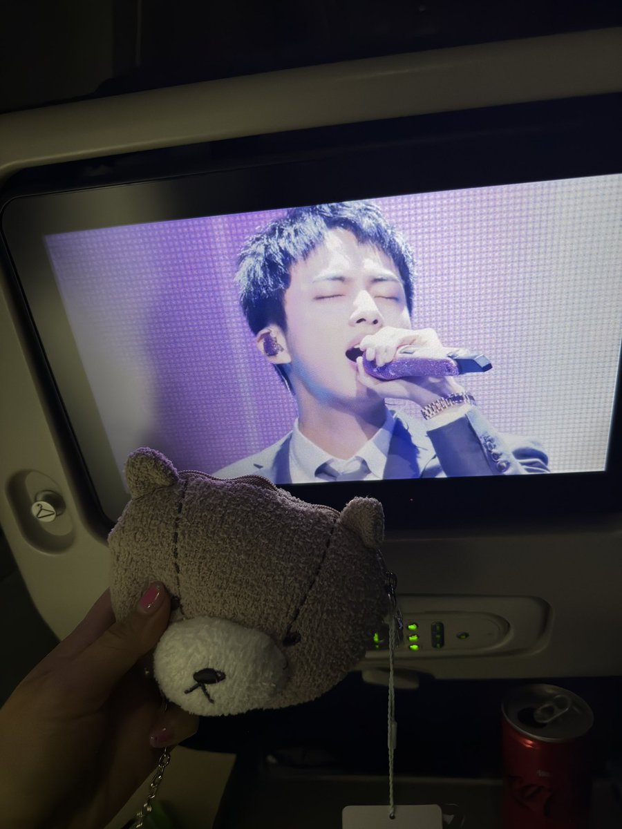 Michelle RunSeokjin EP Tour 미국 올콘+앙콘 올콘 완료 tweet media