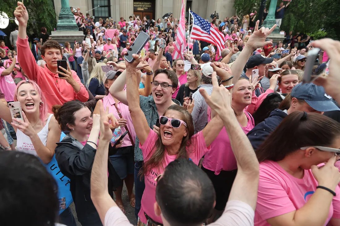 KAREN READ JUSTICE CREW (FANS) tweet media