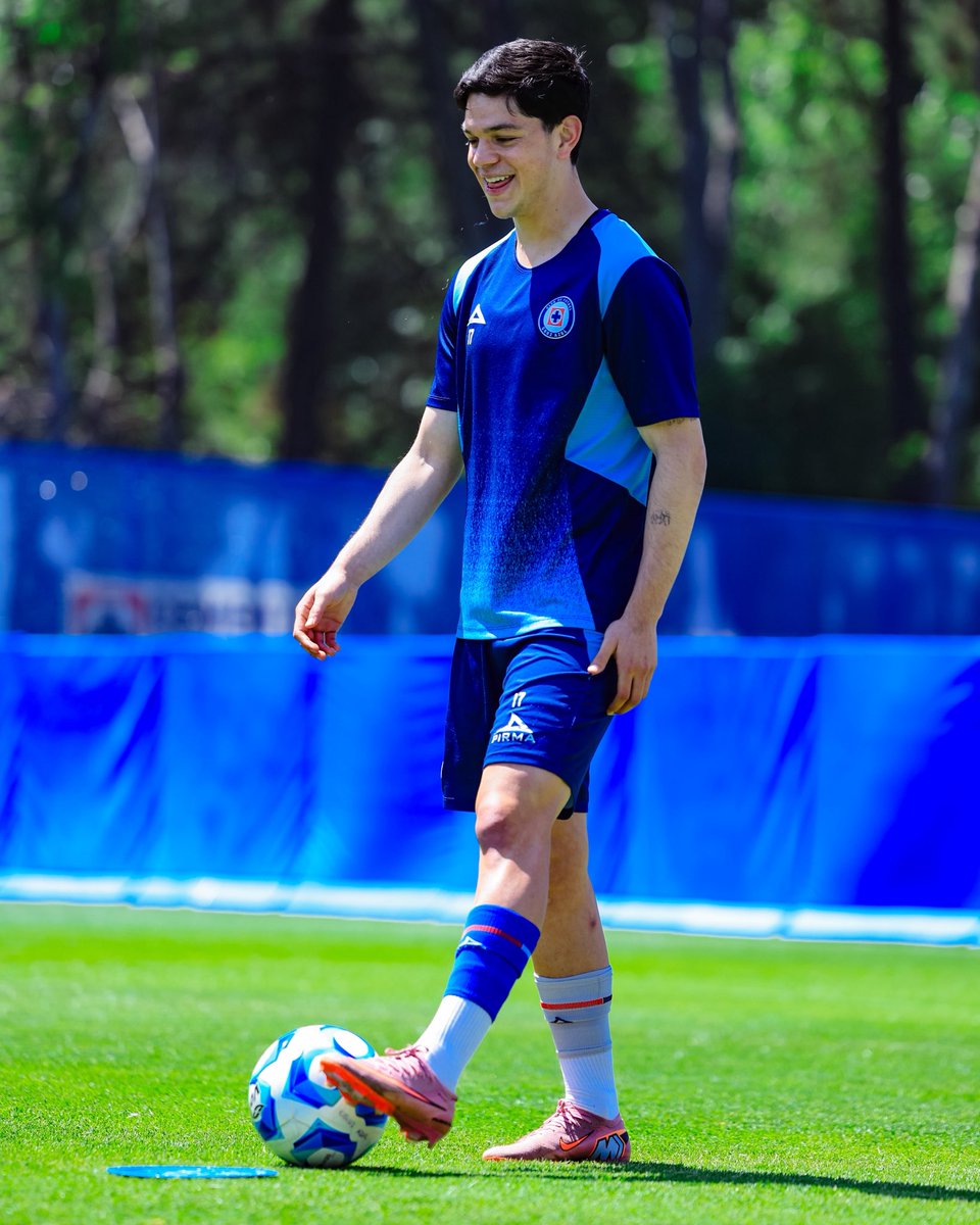 CRUZ AZUL tweet media