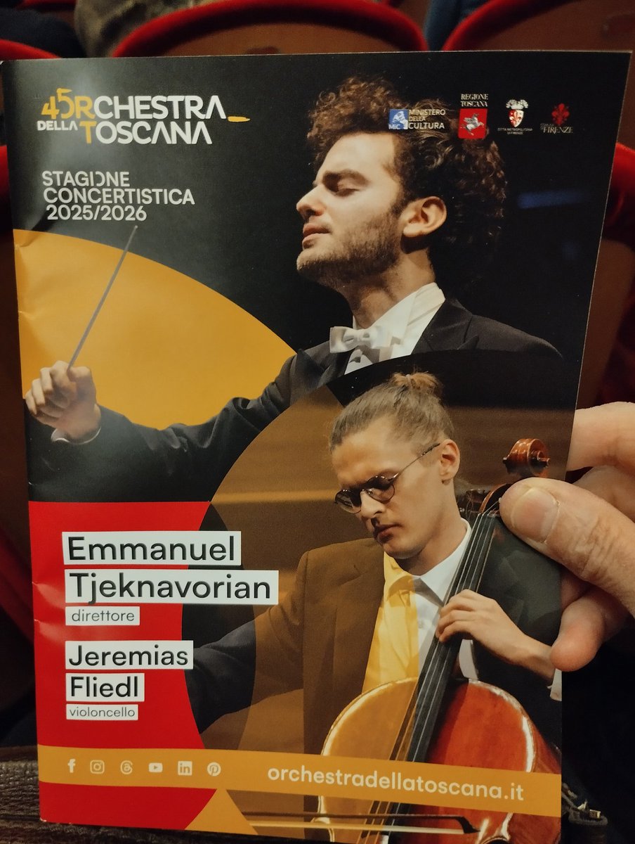 anto_dts's tweet photo. #TeatroVerdi stasera https://t.co/a0Vy08Ym2a
