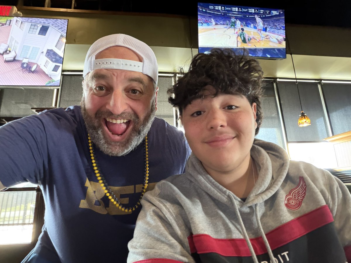 Dan Leach tweet media