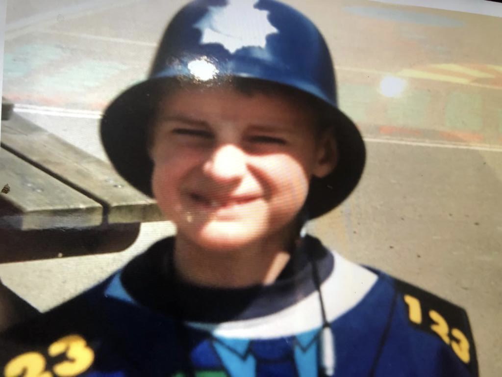 Brick Cop©️ tweet media