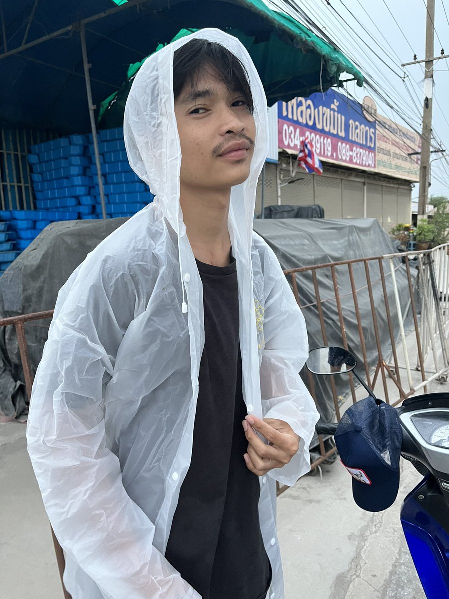 ลาบ tweet media