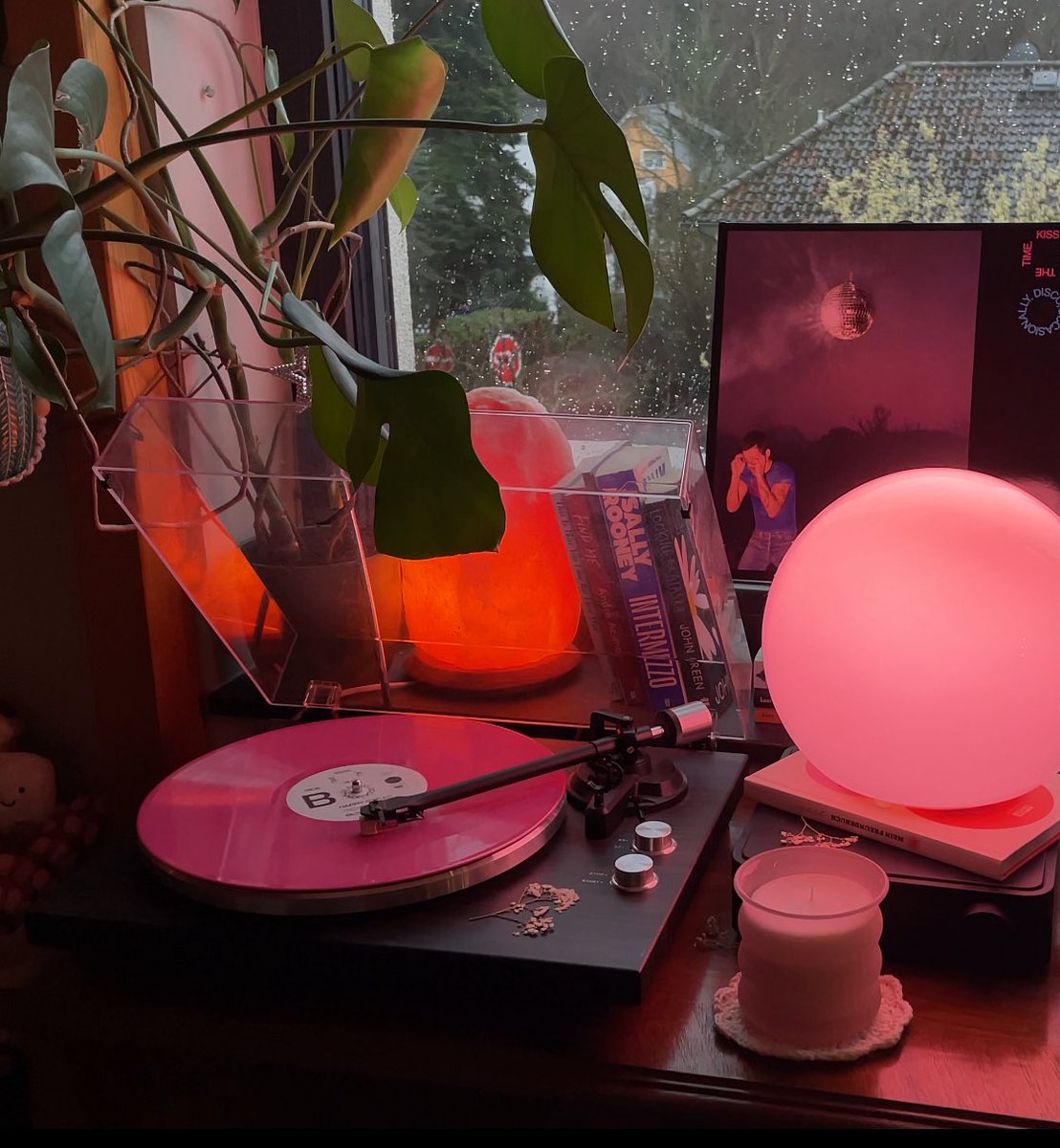 ida ౨ৎ🍓🪩 tweet media